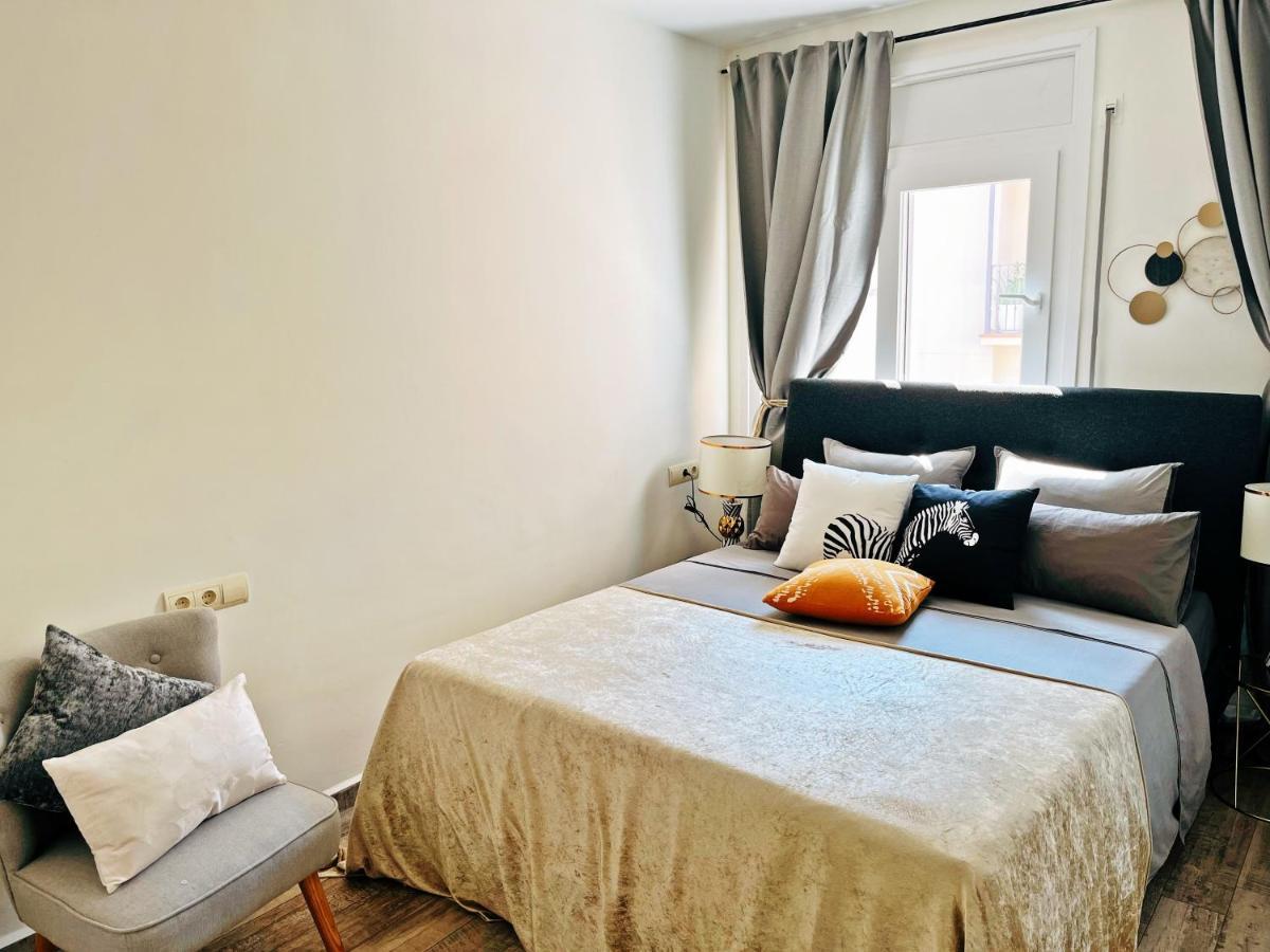 Cheerful Townhouse Center Sitges 5 Bedrooms Pool And Terrace Kültér fotó